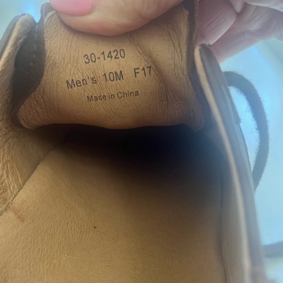 Trask men’s size 10 M 2 Tone Leather Shoes sneakers Comfort Lace up Lindsey MINT - Picture 11 of 14